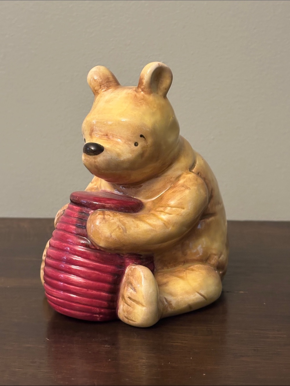 Disney Classic Winnie The Pooh Piggy Bank Charpente Honey Pot Ceramic Vintage